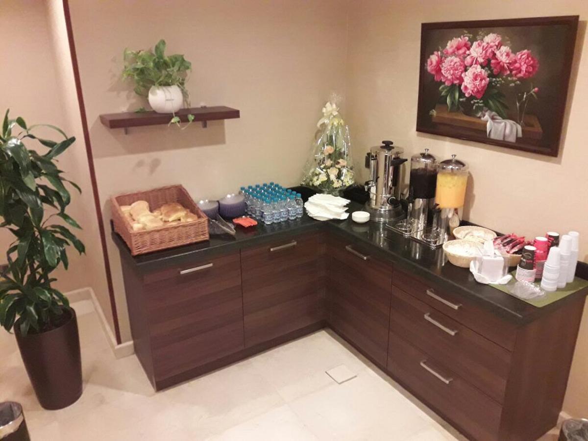 Suite Inn Hotel Эр-Рияд Экстерьер фото